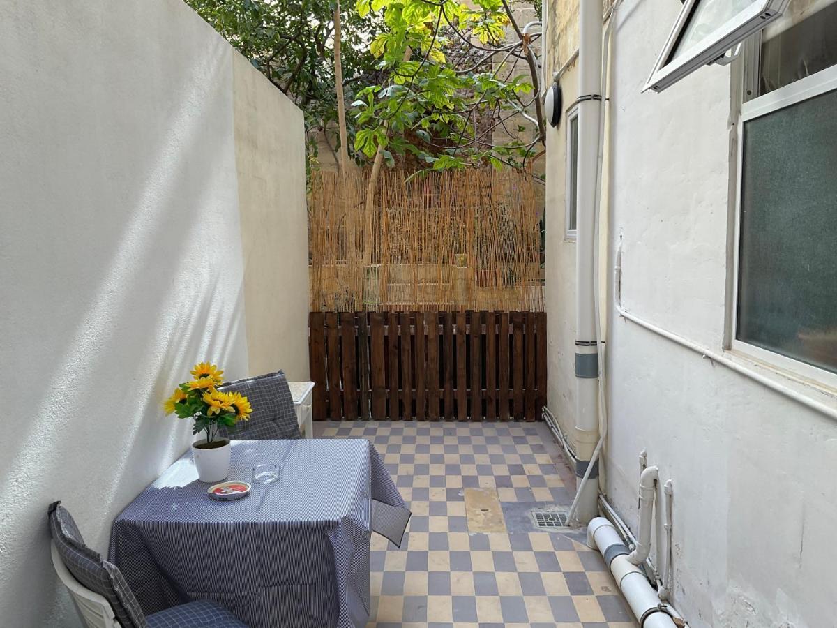 Privilege Suite Gzira Exterior photo